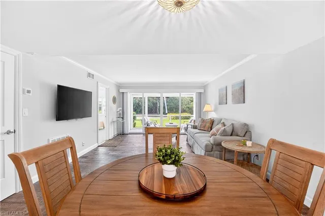 $6,495 | 3930 Belair Lane, Unit 108, Naples, FL 34103