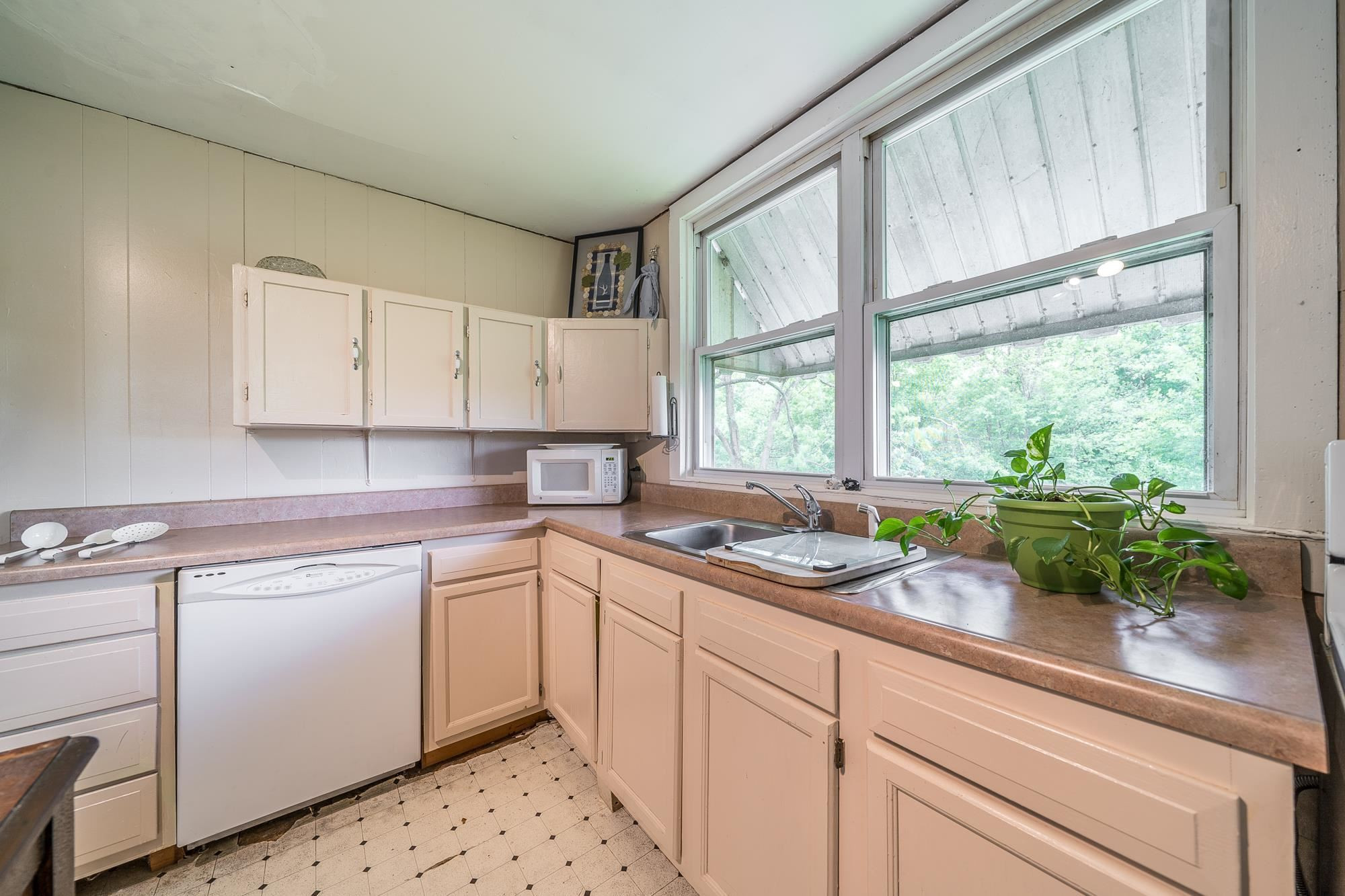 2015 Fords Mill Road Dry Ridge, KY 41035 - Photo 17 of 33