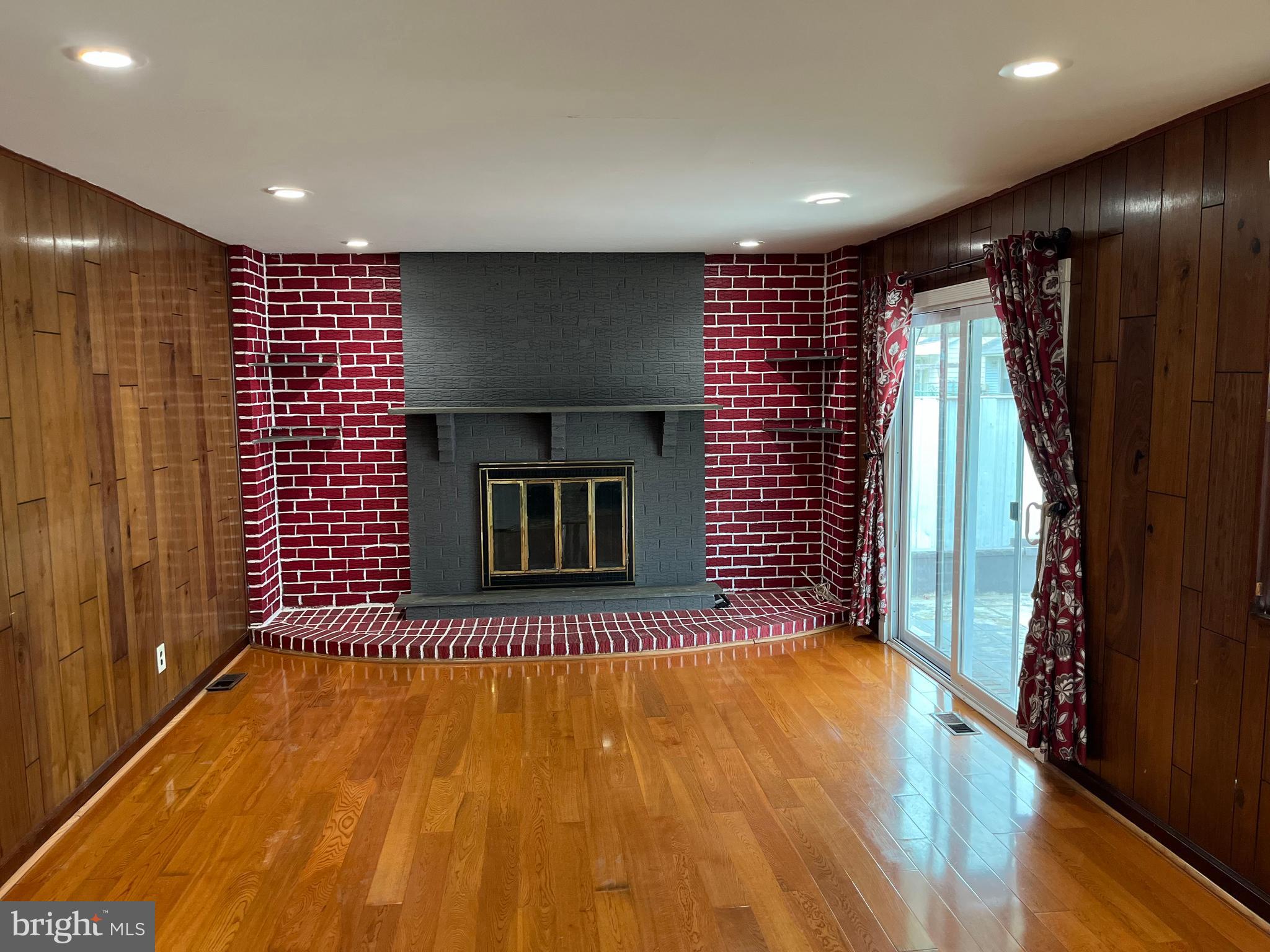 1863 Merlin Road Philadelphia, PA 19116 - Photo 22 of 46 Gallery Image 22