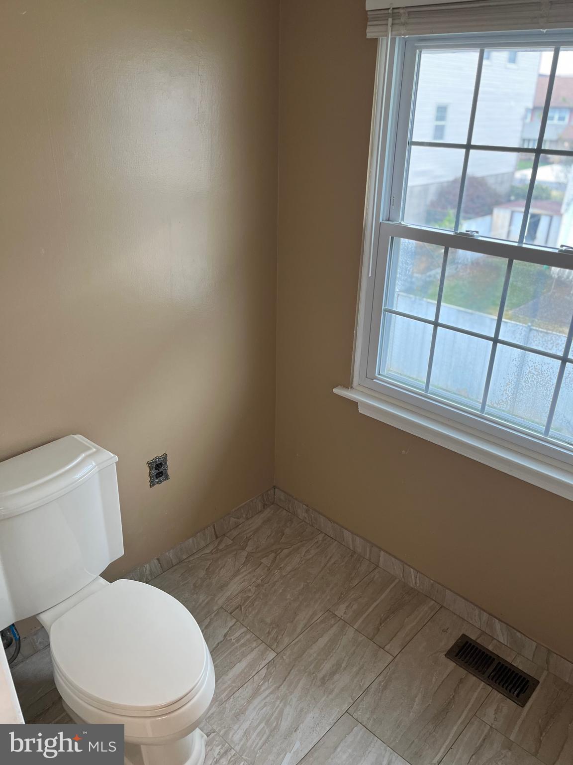 1863 Merlin Road Philadelphia, PA 19116 - Photo 42 of 46 Gallery Image 42