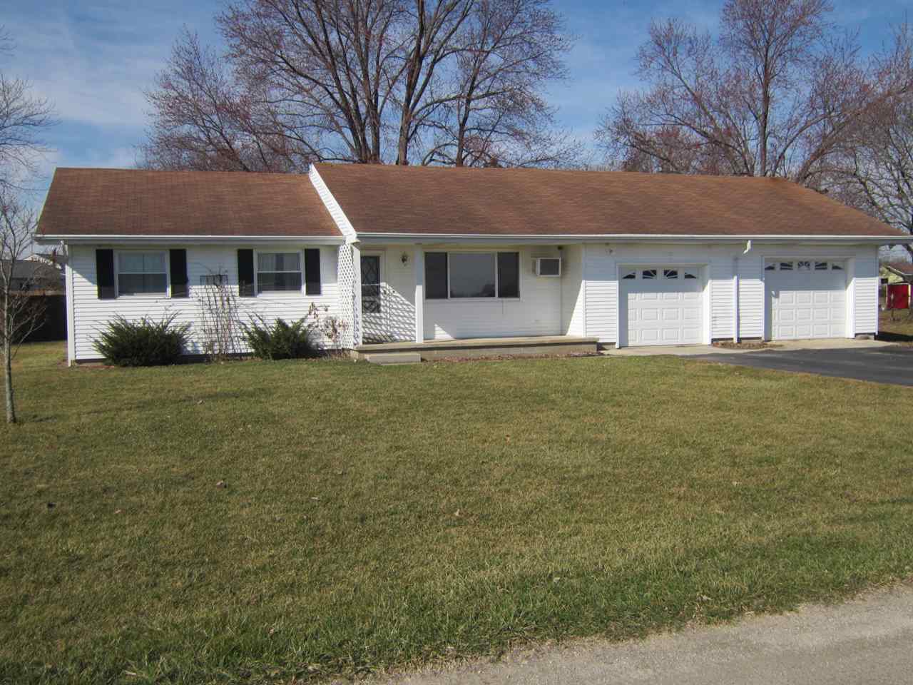 1940 North Meridian Road Huntington, IN 46750 - Photo 2 of 24 Gallery Image 2