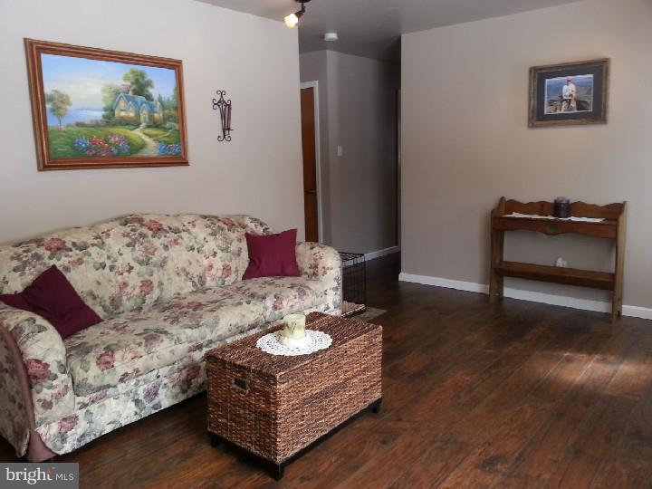 301 Parkview Road Reading, PA 19606 - Photo 16 of 24 Gallery Image 16