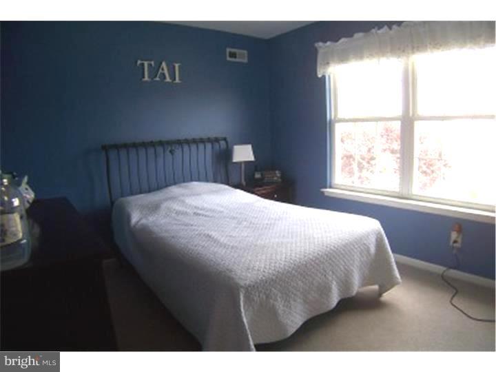 52 Kulp Road East Chalfont, PA 18914 - Photo 22 of 25 Bedroom 4