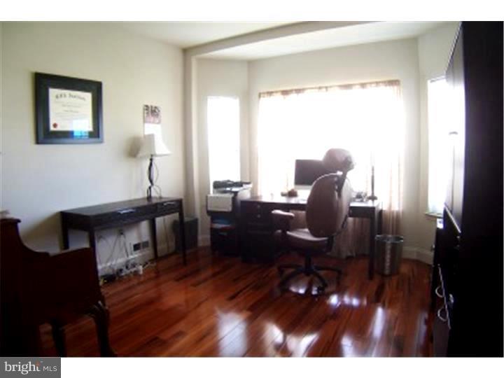 52 Kulp Road East Chalfont, PA 18914 - Photo 9 of 25 Office / Study