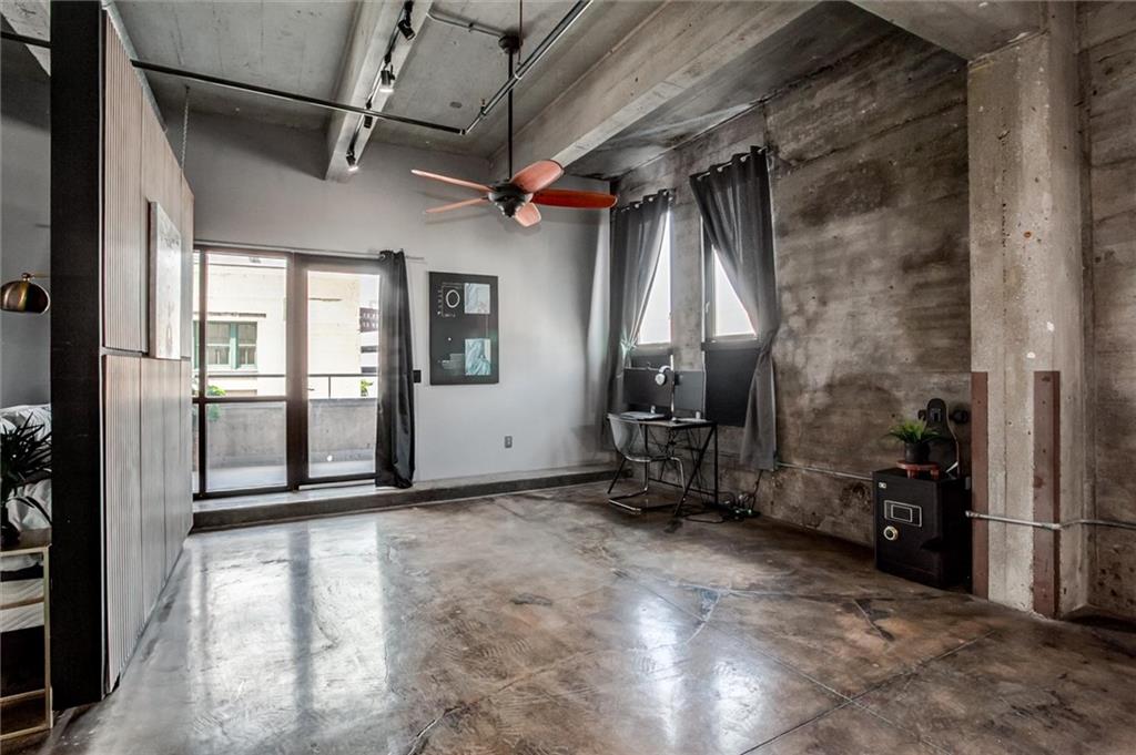360 West Pershing Road, Unit 110 Kansas City, MO 64108 - Photo 7 of 24