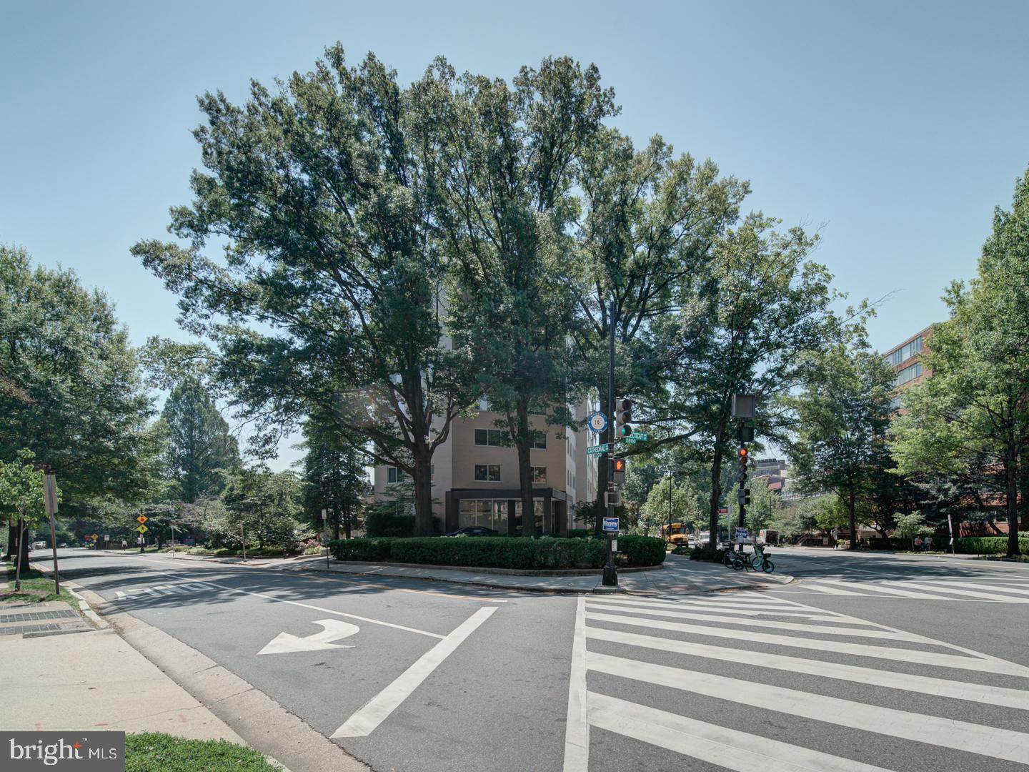 2829 Connecticut Avenue Northwest, Unit 606 Washington, DC 20008 - Photo 28 of 28 a view of a city view