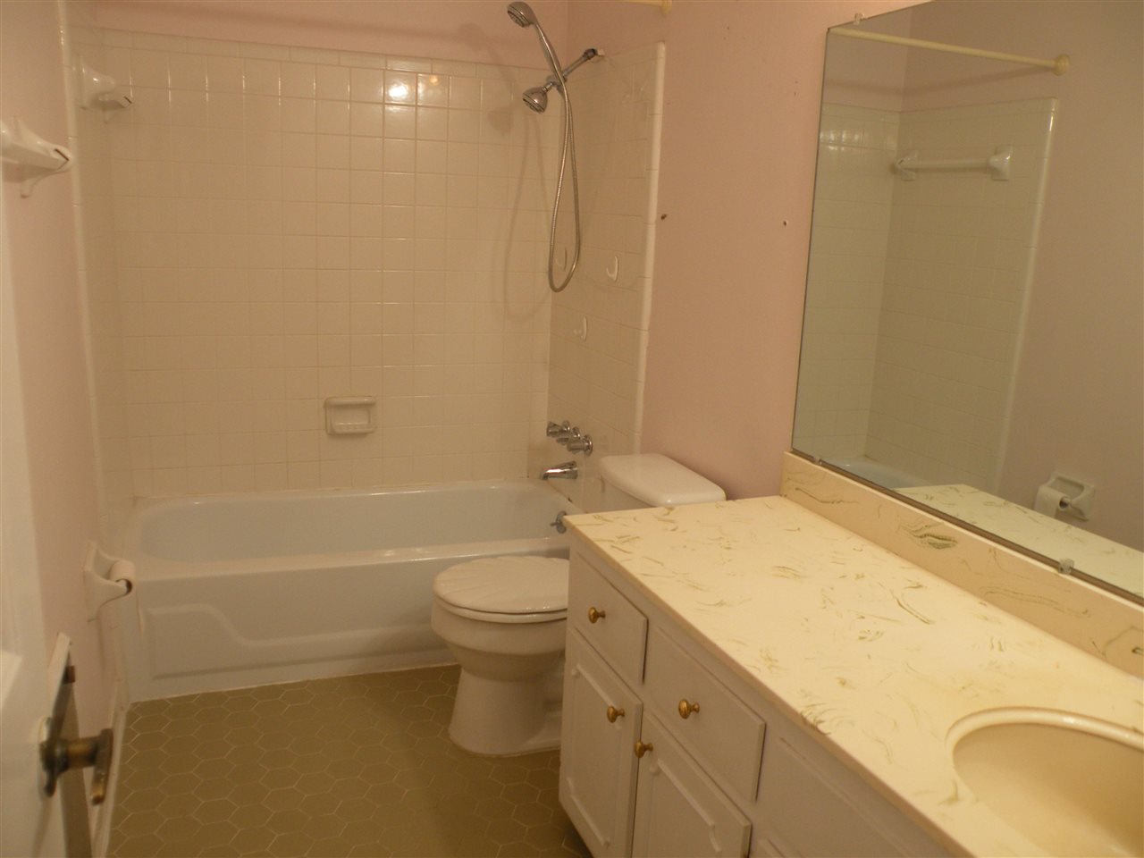 1808 Kimbrough Road Germantown, TN 38138 - Photo 11 of 14 Gallery Image 11