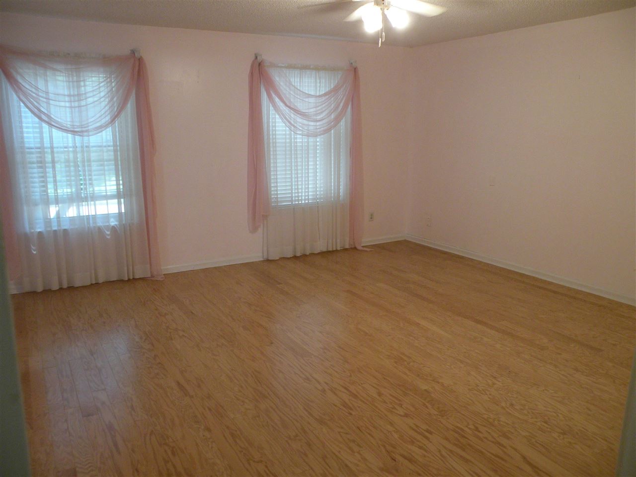 1808 Kimbrough Road Germantown, TN 38138 - Photo 9 of 14 Gallery Image 9