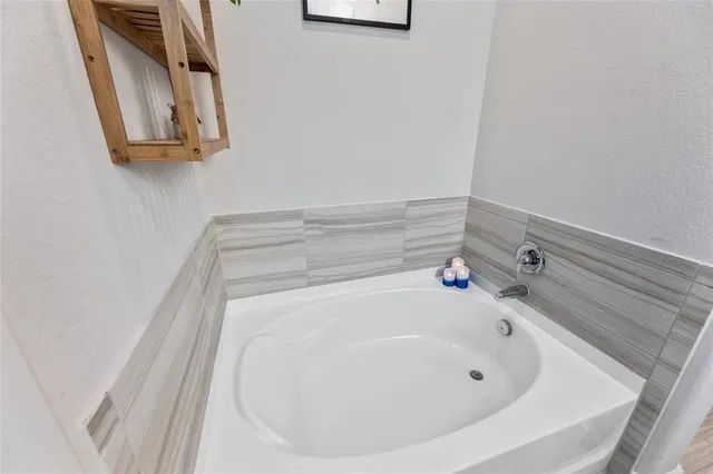 $3,500 | 116 Docking Iron Drive, Hutto, TX 78634