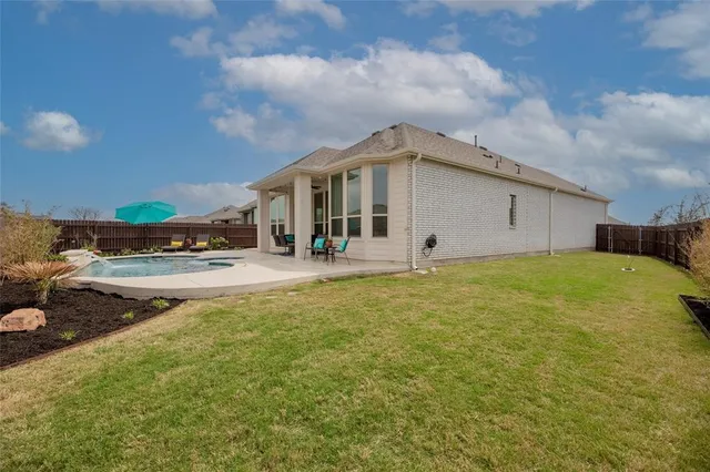 $3,500 | 116 Docking Iron Drive, Hutto, TX 78634
