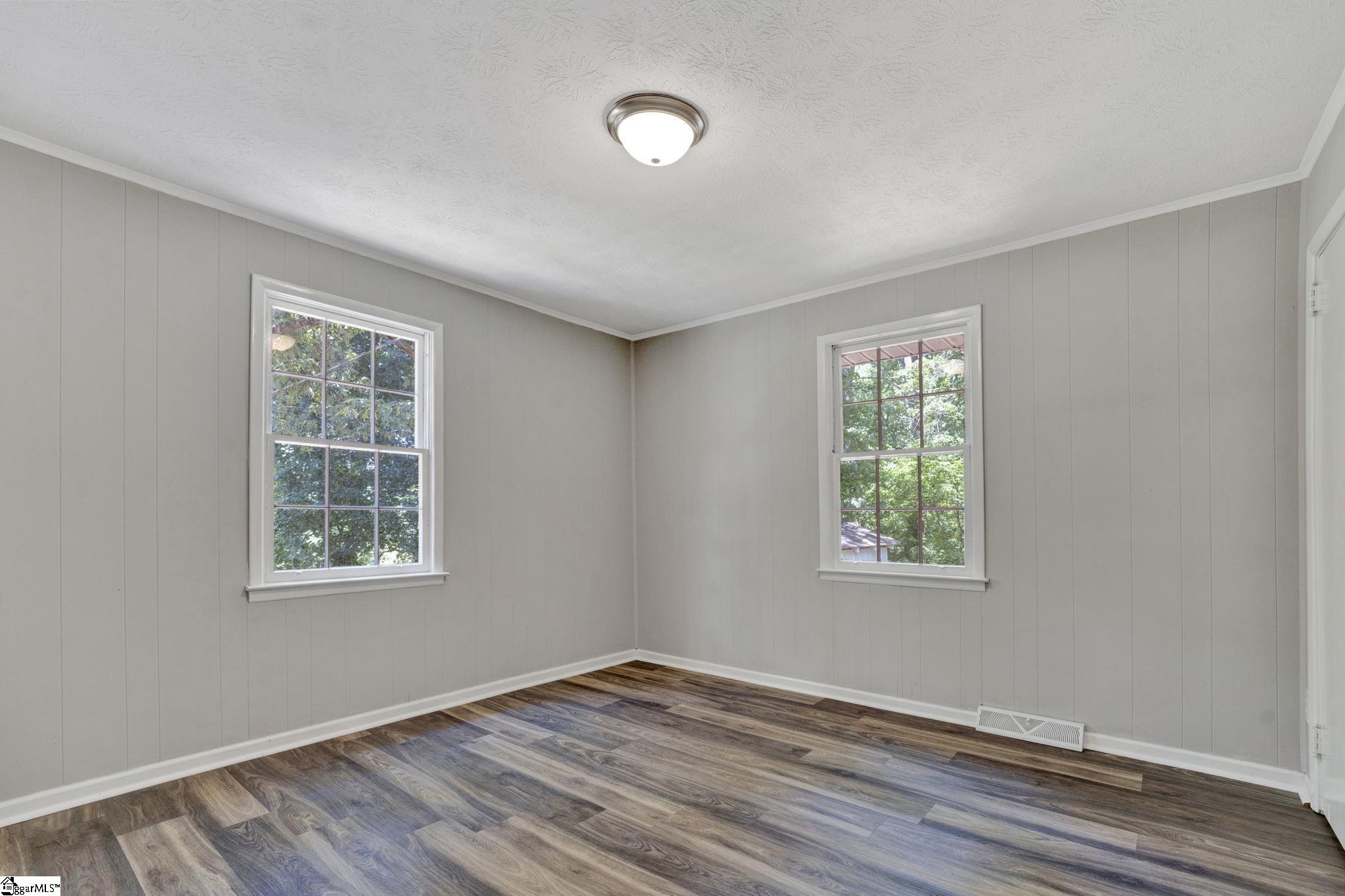 318 Zion Church Road Easley, SC 29642 - Photo 7 of 36 Gallery Image 7
