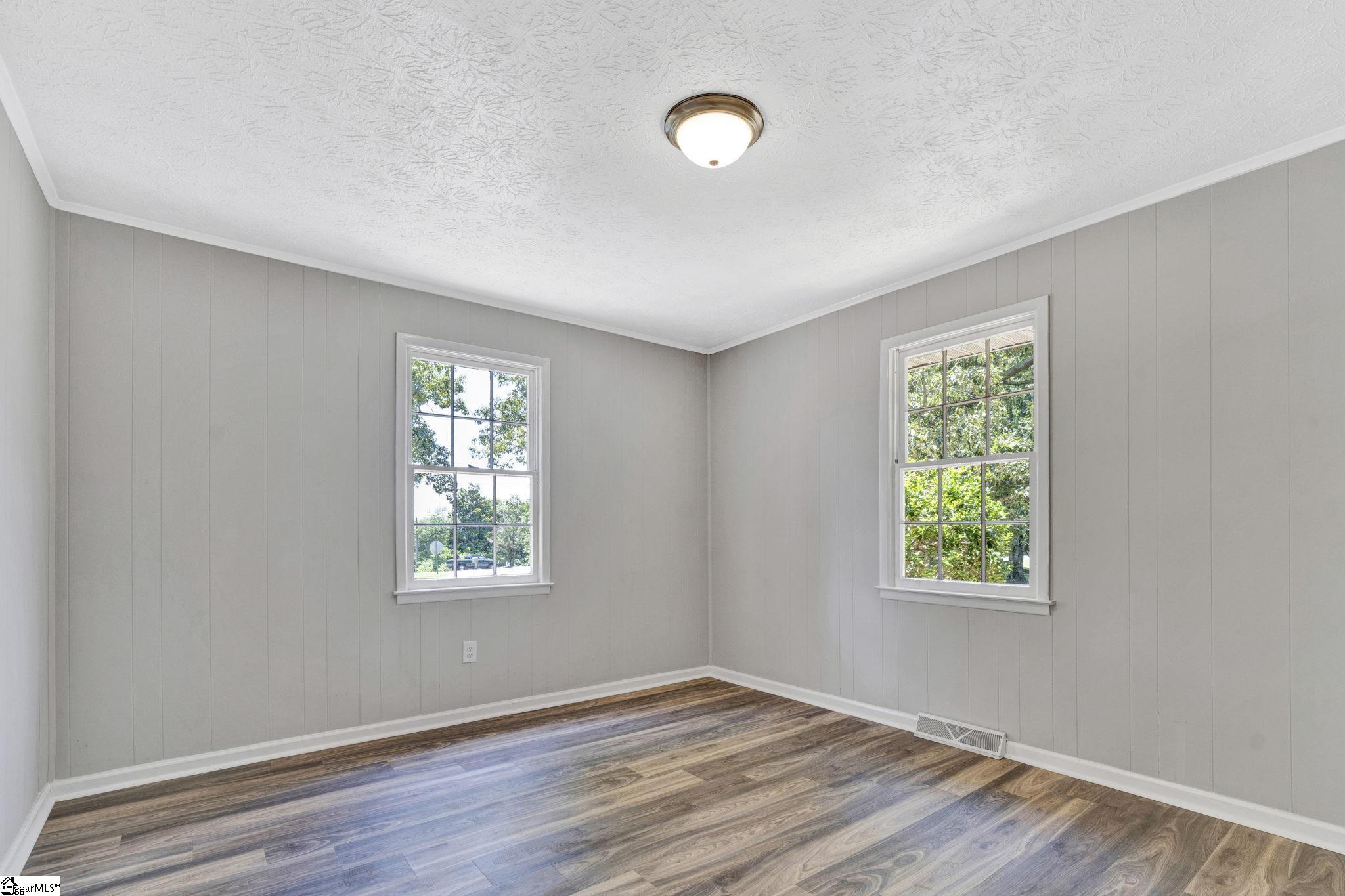 318 Zion Church Road Easley, SC 29642 - Photo 10 of 36 Gallery Image 10