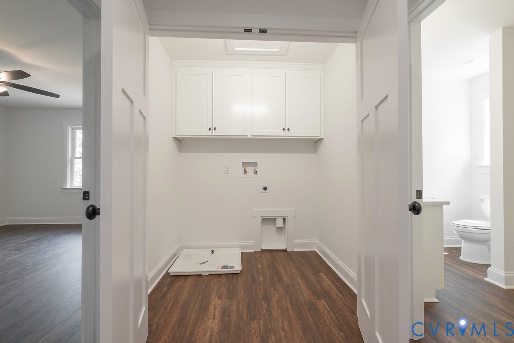 3844 Maidens Road Powhatan, VA 23139 - Photo 39 of 49 Washroom featuring an office area, dark wood-type
