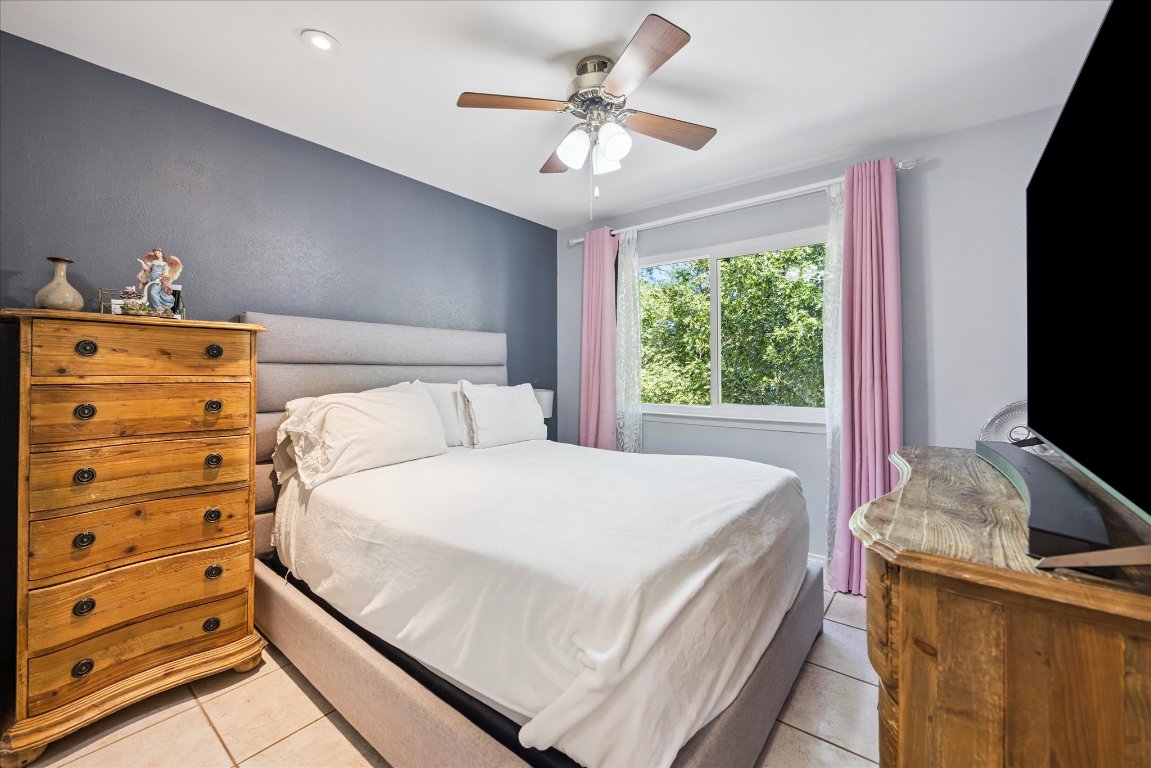 8906 Parkfield Drive, Unit C Austin, TX 78758 - Photo 11 of 21