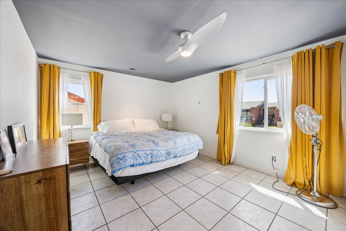 8906 Parkfield Drive, Unit C Austin, TX 78758 - Photo 15 of 21