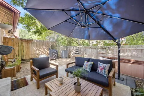 $273,500 | 8906 Parkfield Drive, Unit C, Austin, TX 78758