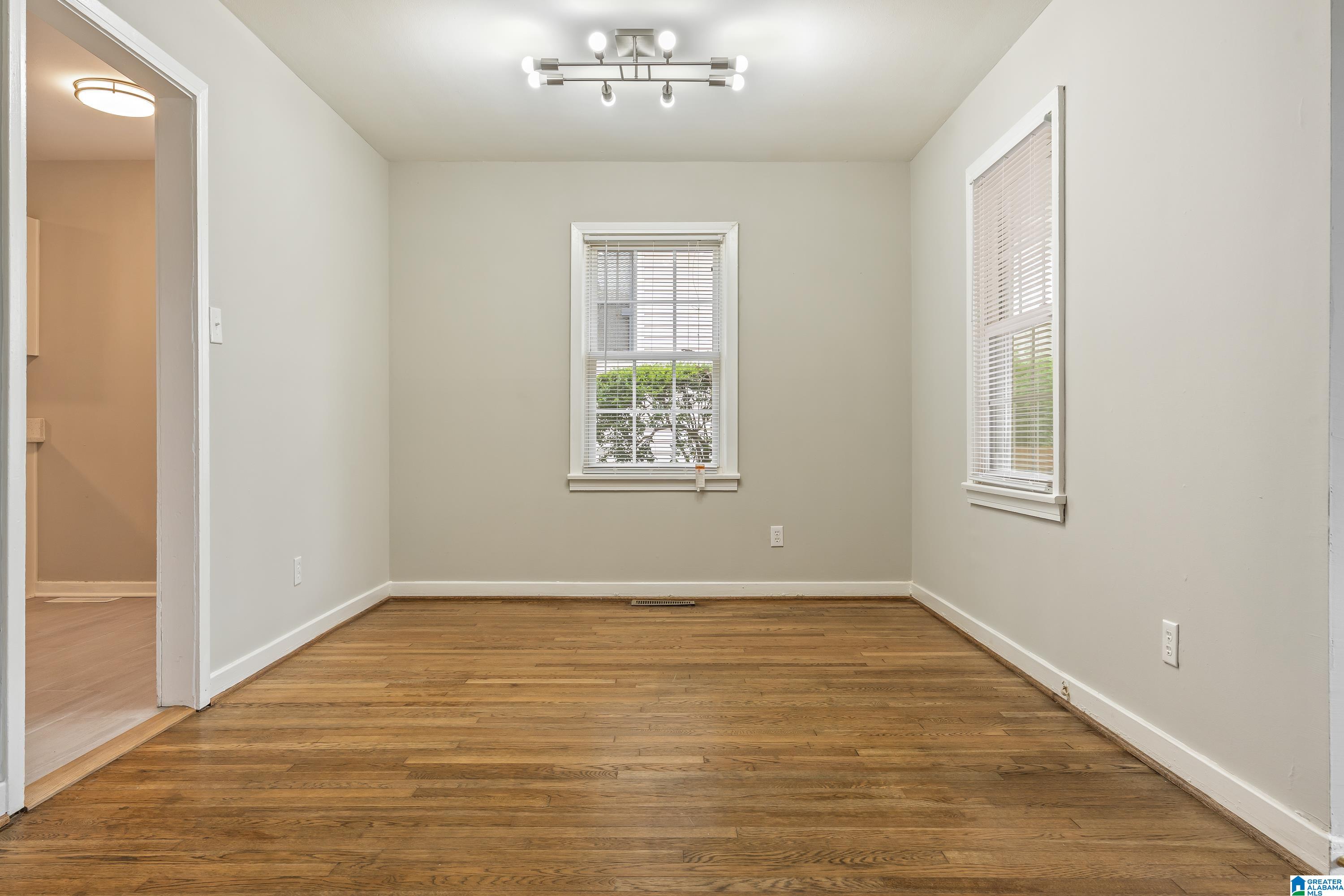1304 Mims Street Southwest Birmingham, AL 35211 - Photo 13 of 27