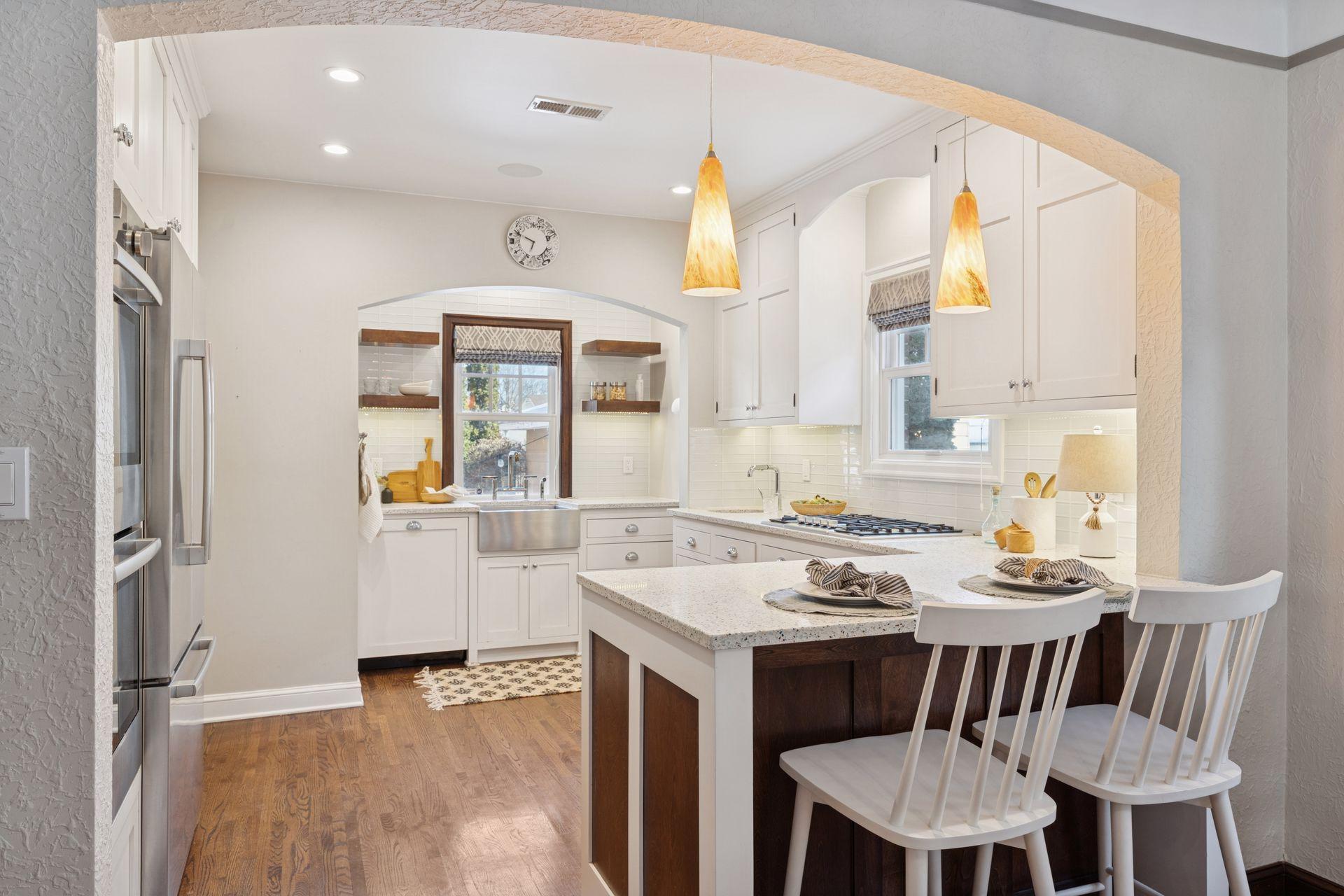 1558 Simpson Street St. Paul, MN 55108 - Photo 13 of 48