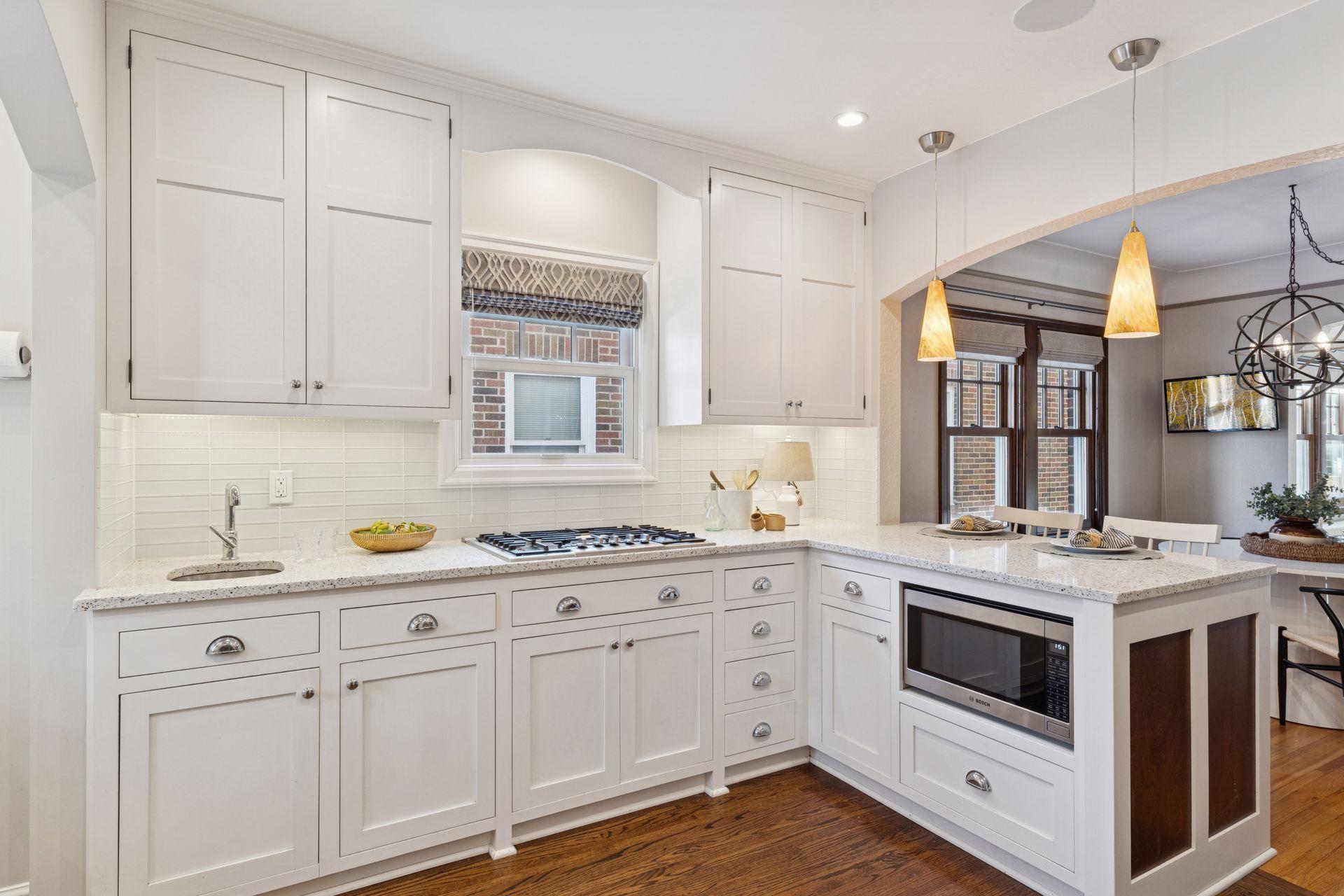 1558 Simpson Street St. Paul, MN 55108 - Photo 17 of 48