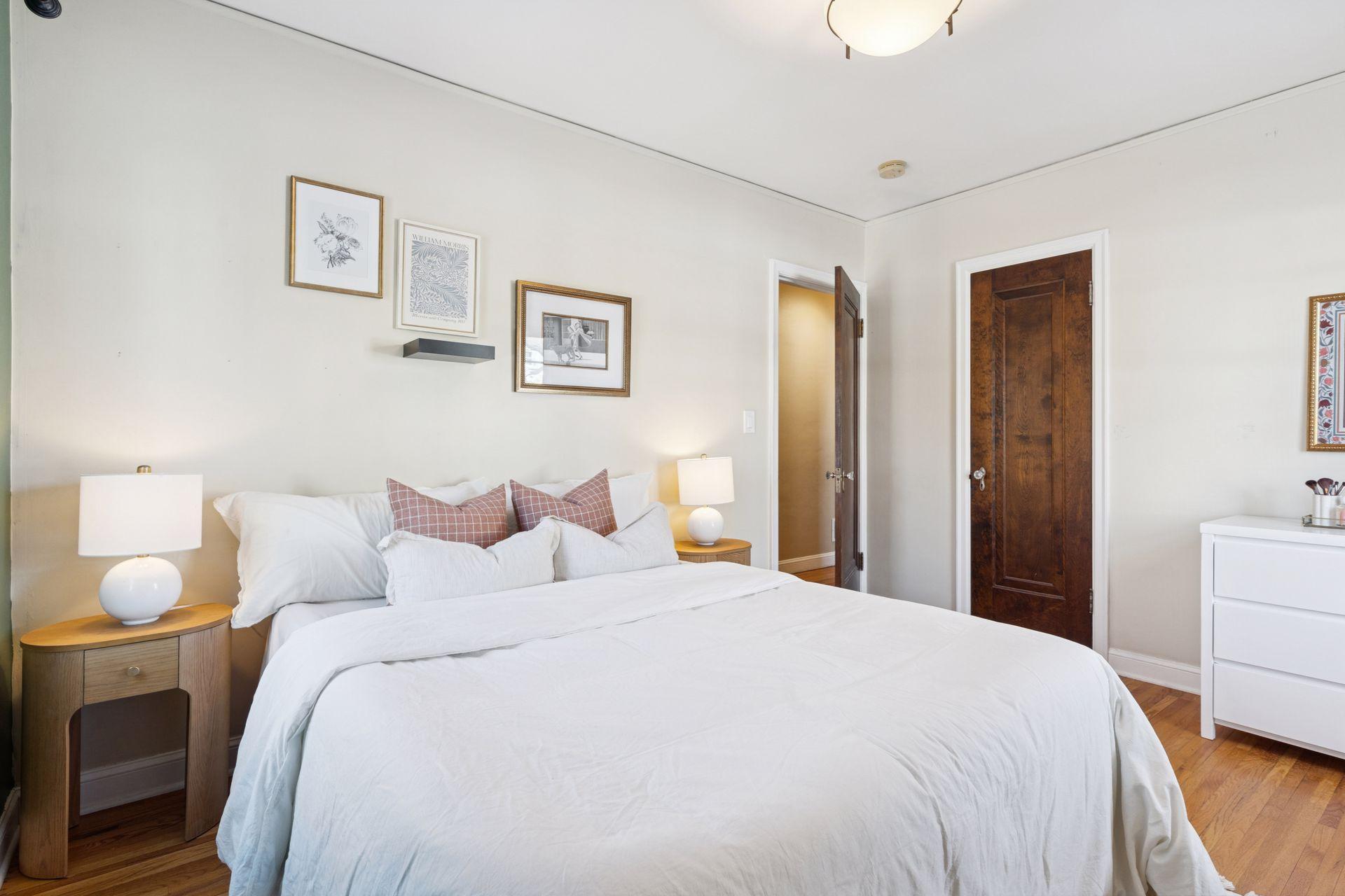 1558 Simpson Street St. Paul, MN 55108 - Photo 21 of 48