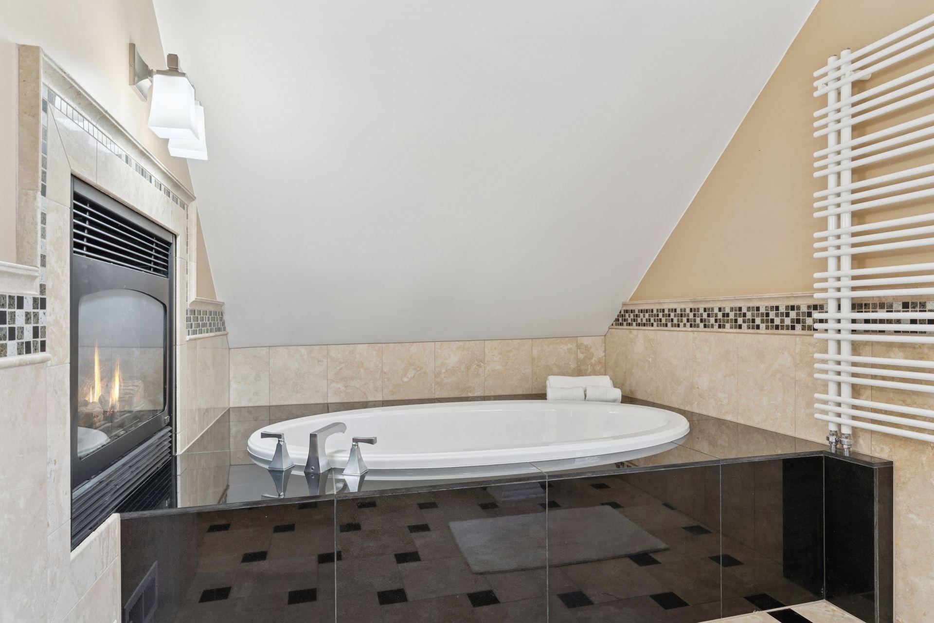 1558 Simpson Street St. Paul, MN 55108 - Photo 32 of 48