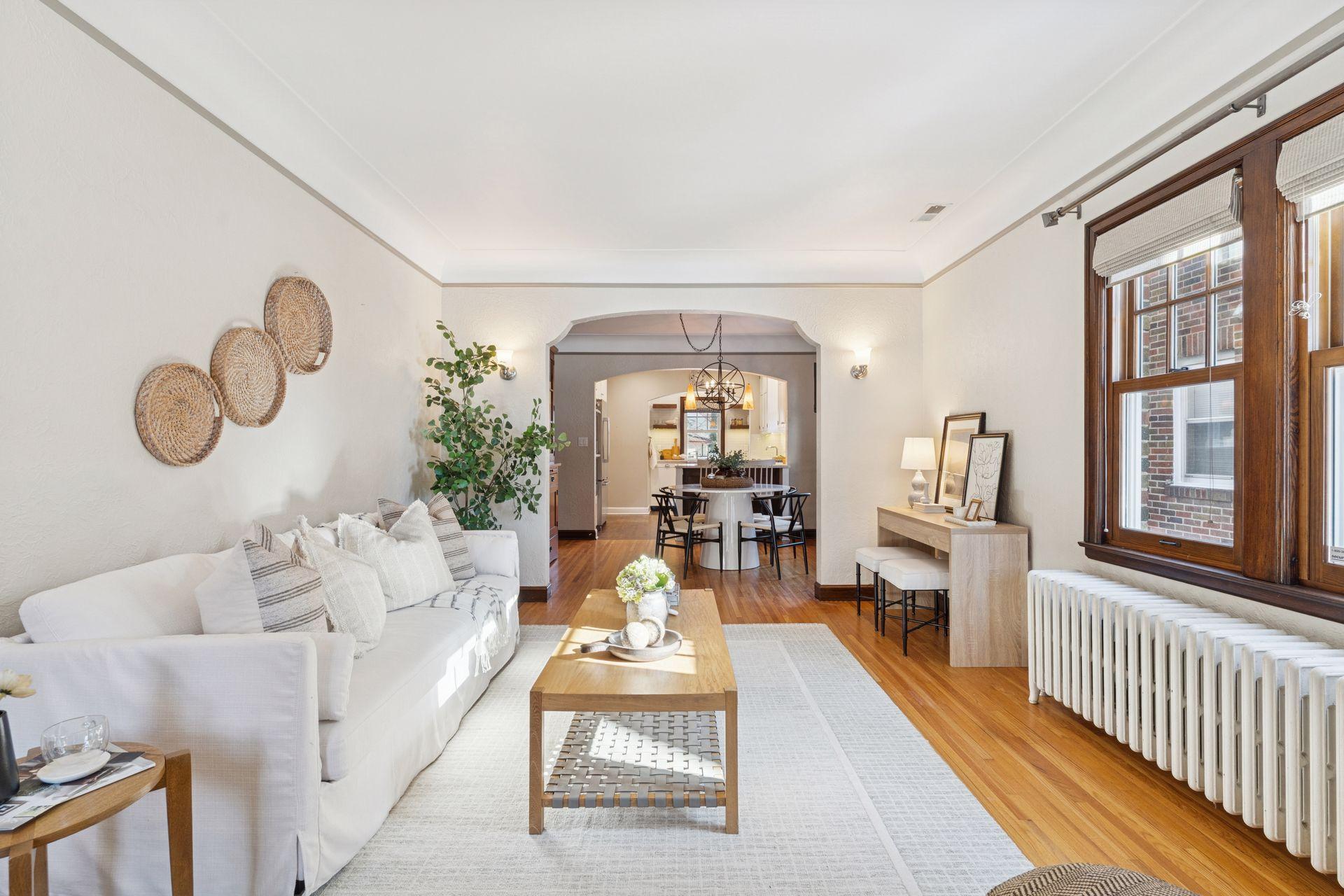 1558 Simpson Street St. Paul, MN 55108 - Photo 7 of 48