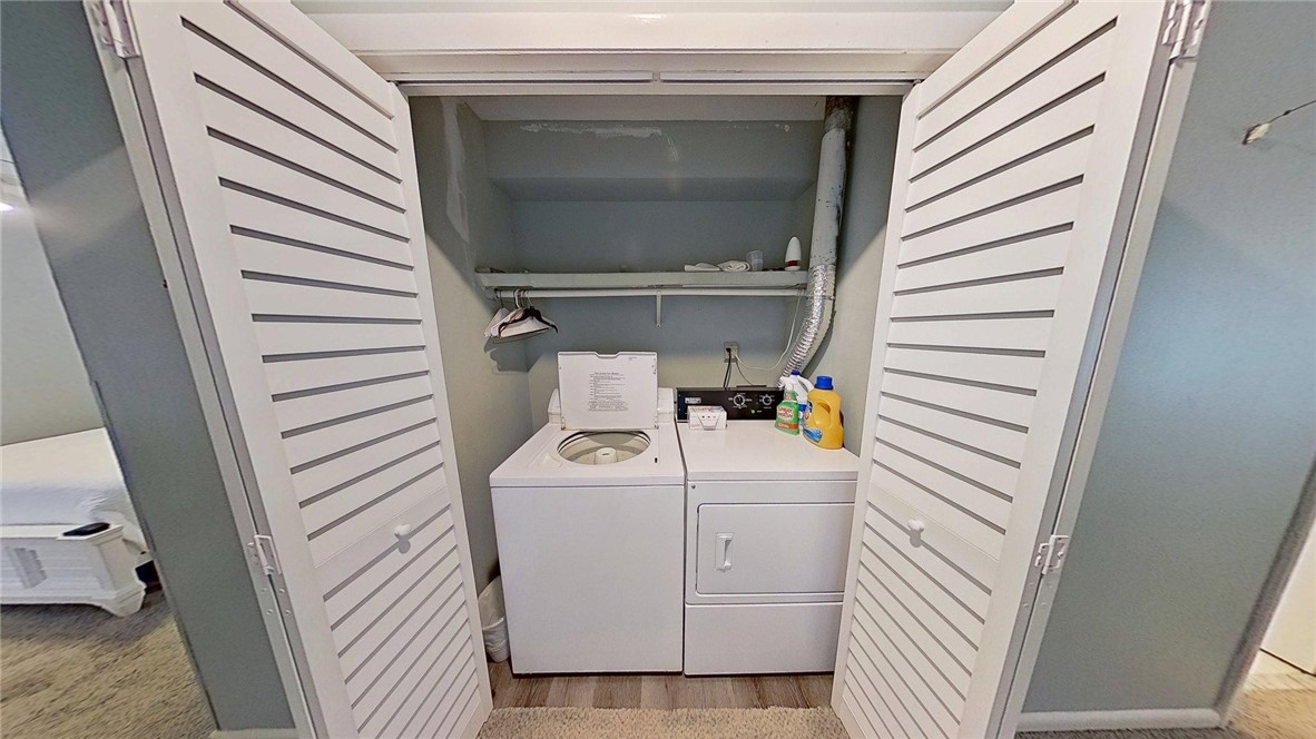 805 Mallery Street, Unit E St. Simons Island, GA 31522 - Photo 12 of 17 laundry upstairs hallway