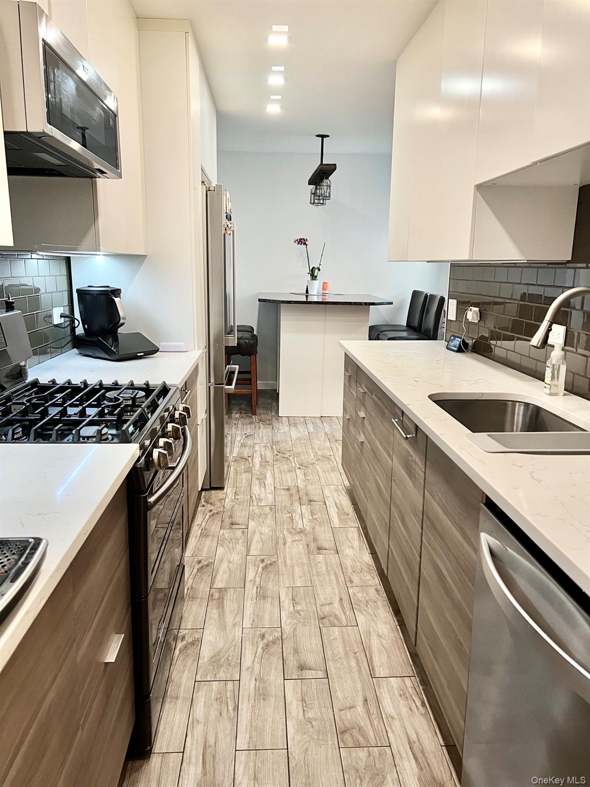 83-30 98th Street, Unit 3A Queens, NY 11421 - Photo 10 of 25