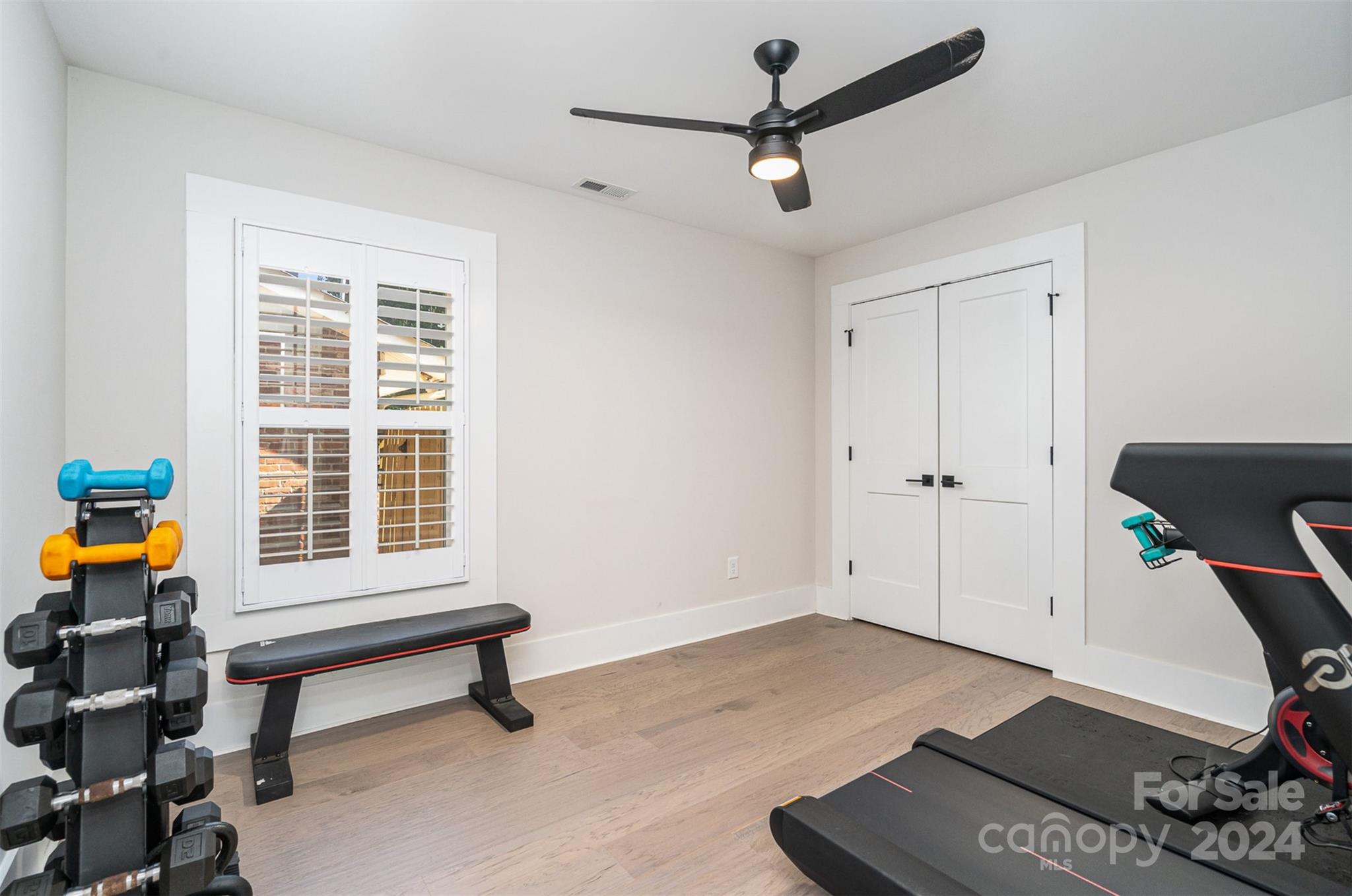 5335 Valley Forge Road Charlotte, NC 28210 - Photo 21 of 29 a reading room with furniture and a window