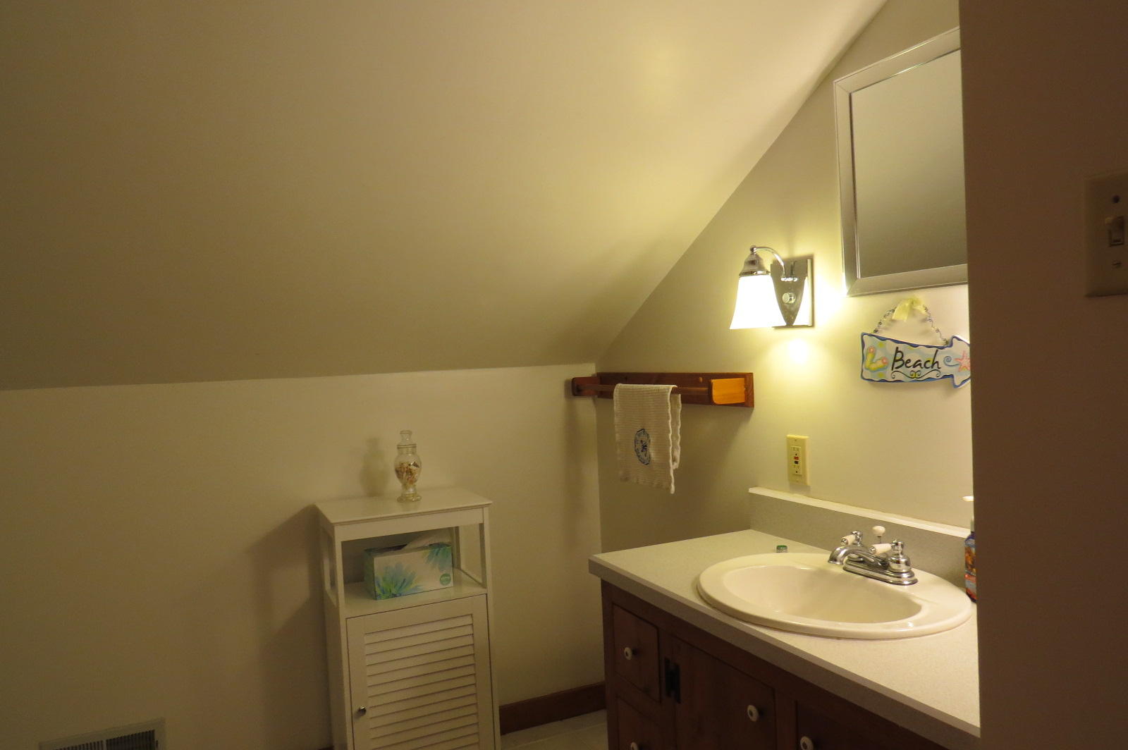 293 Paul Bunyan Road Corea, ME 04624 - Photo 23 of 35 2nd flor full bath