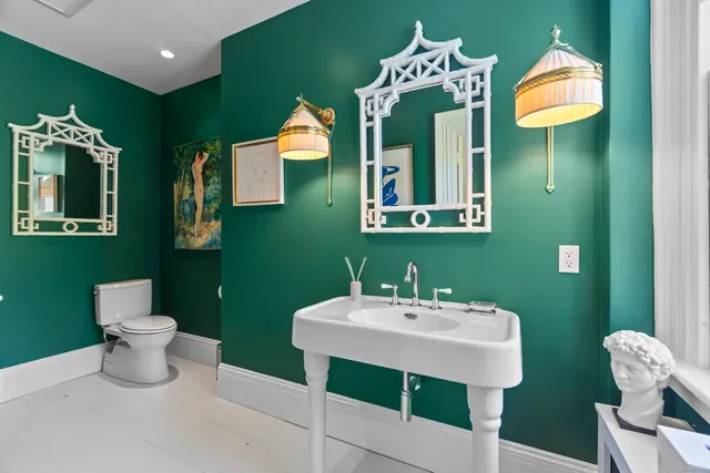 $3,495,000 | 259 North Main Street, Stonington, CT 06378