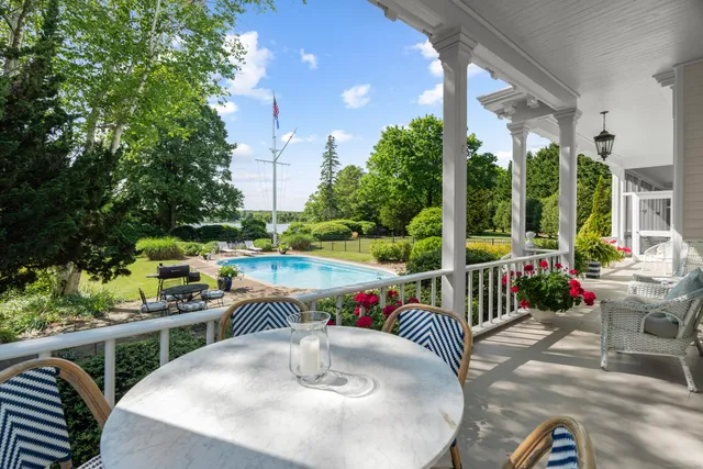 $3,495,000 | 259 North Main Street, Stonington, CT 06378