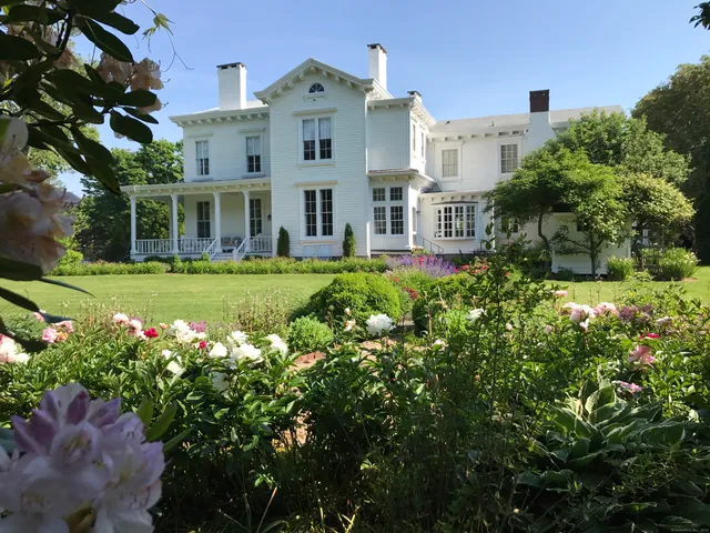 $3,495,000 | 259 North Main Street, Stonington, CT 06378