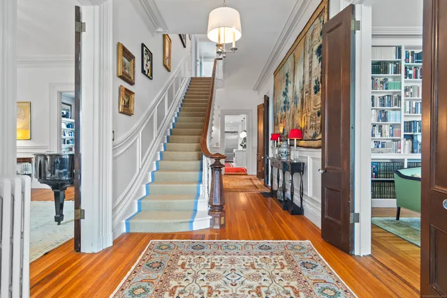 $3,495,000 | 259 North Main Street, Stonington, CT 06378