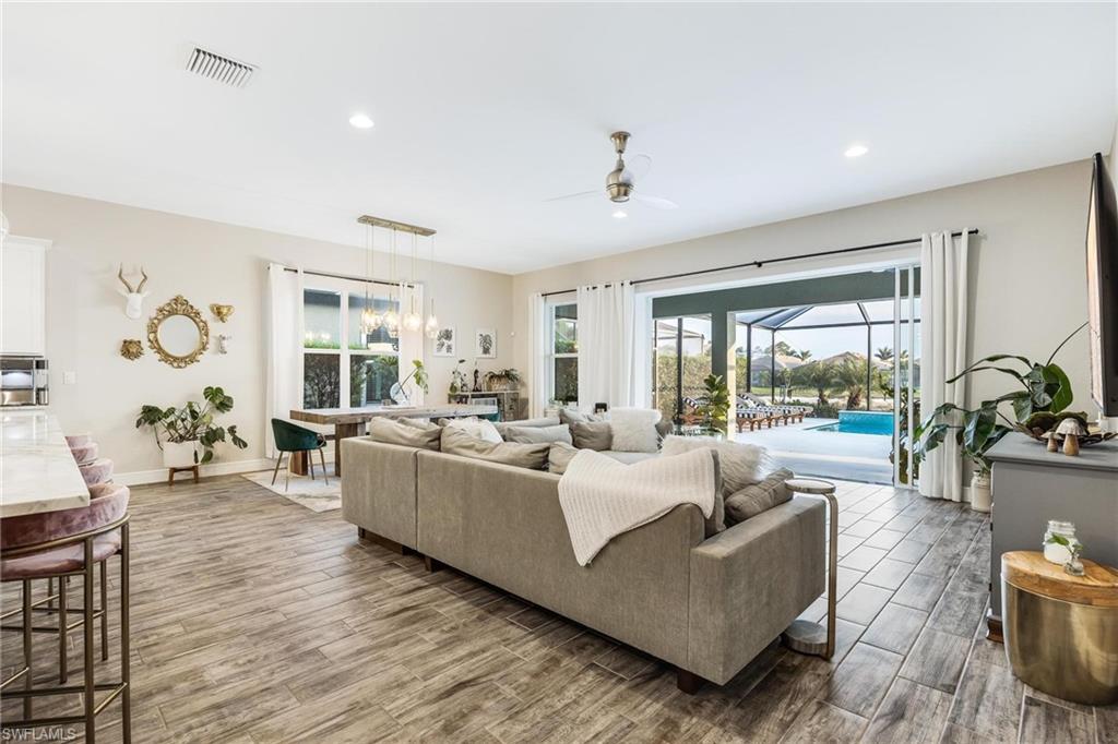 3617 Pilot Circle Naples, FL 34120 - Photo 6 of 50