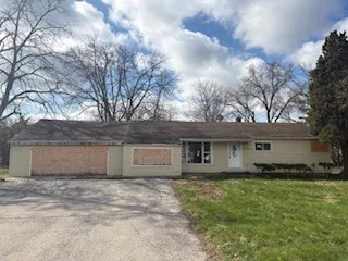 $250,000 | 17W531 Morningside Drive, Oakbrook Terrace, IL 60181