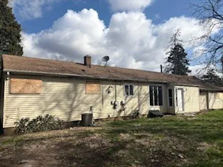 $250,000 | 17W531 Morningside Drive, Oakbrook Terrace, IL 60181