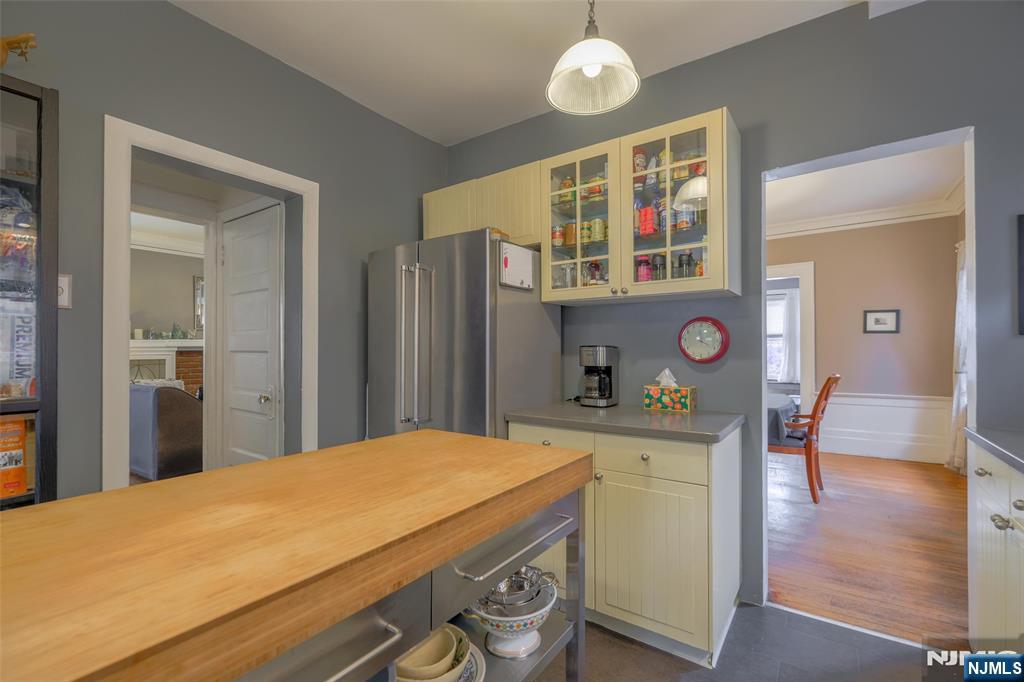 383 Park Avenue Rutherford, NJ 07070 - Photo 13 of 25