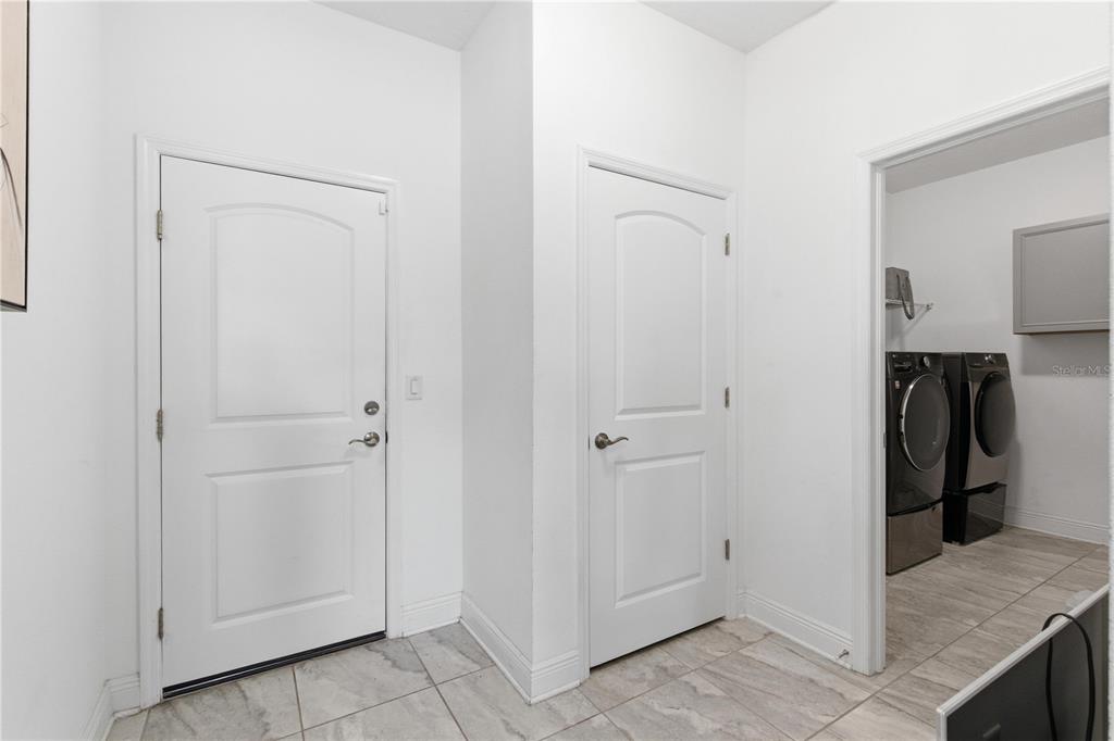 9714 Provencal Avenue Seffner, FL 33584 - Photo 25 of 62