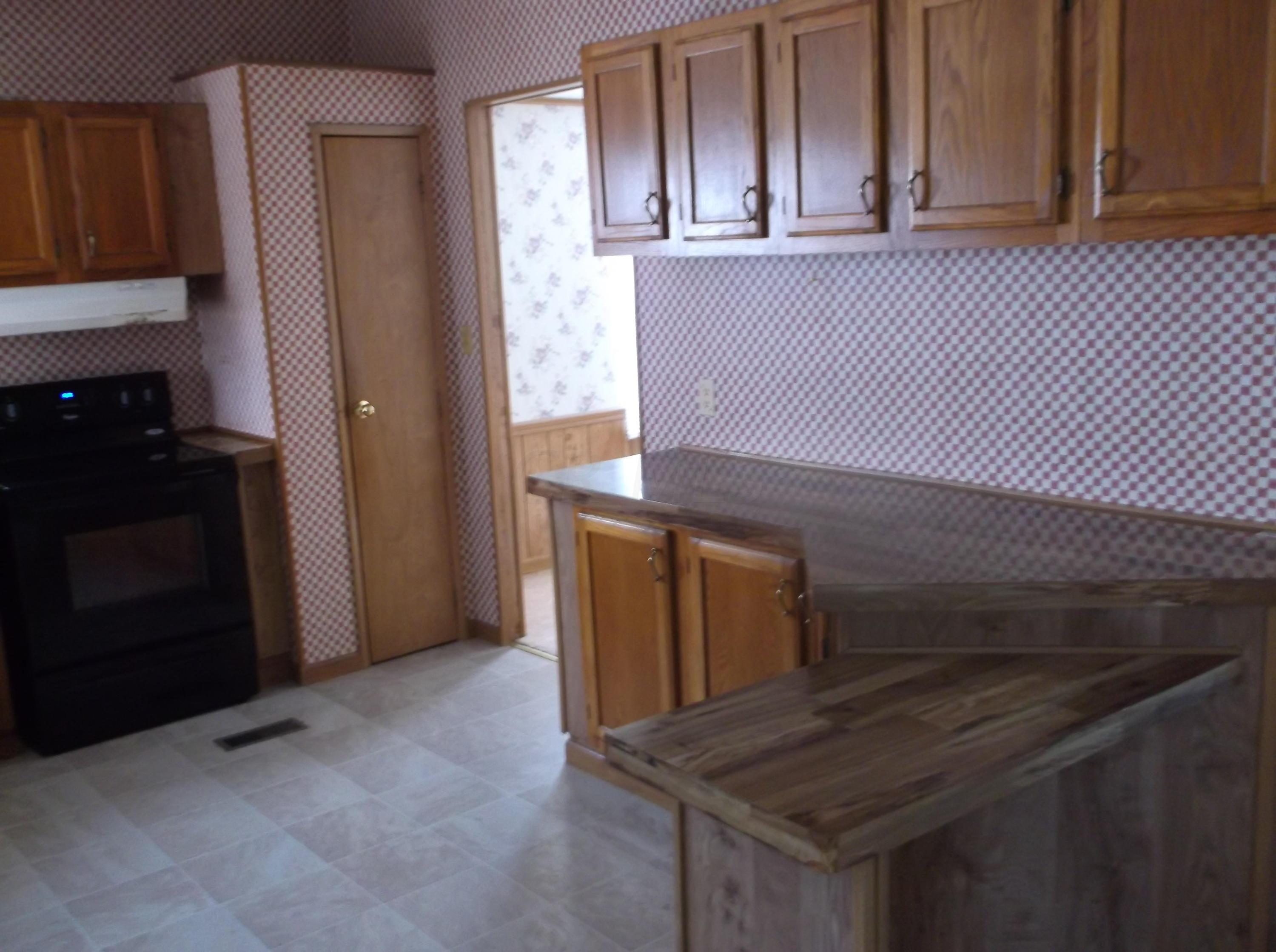 1001 Snyder Road Chillicothe, OH 45601 - Photo 13 of 17