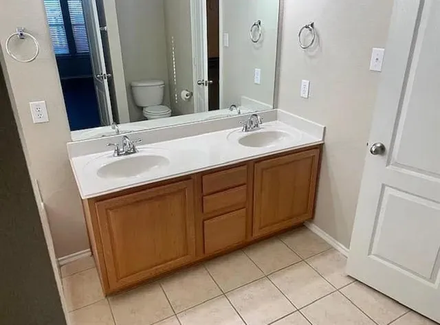 $2,450 | 420 Sandy Creek Drive, Fort Worth, TX 76131