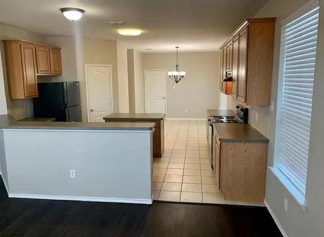 $2,450 | 420 Sandy Creek Drive, Fort Worth, TX 76131