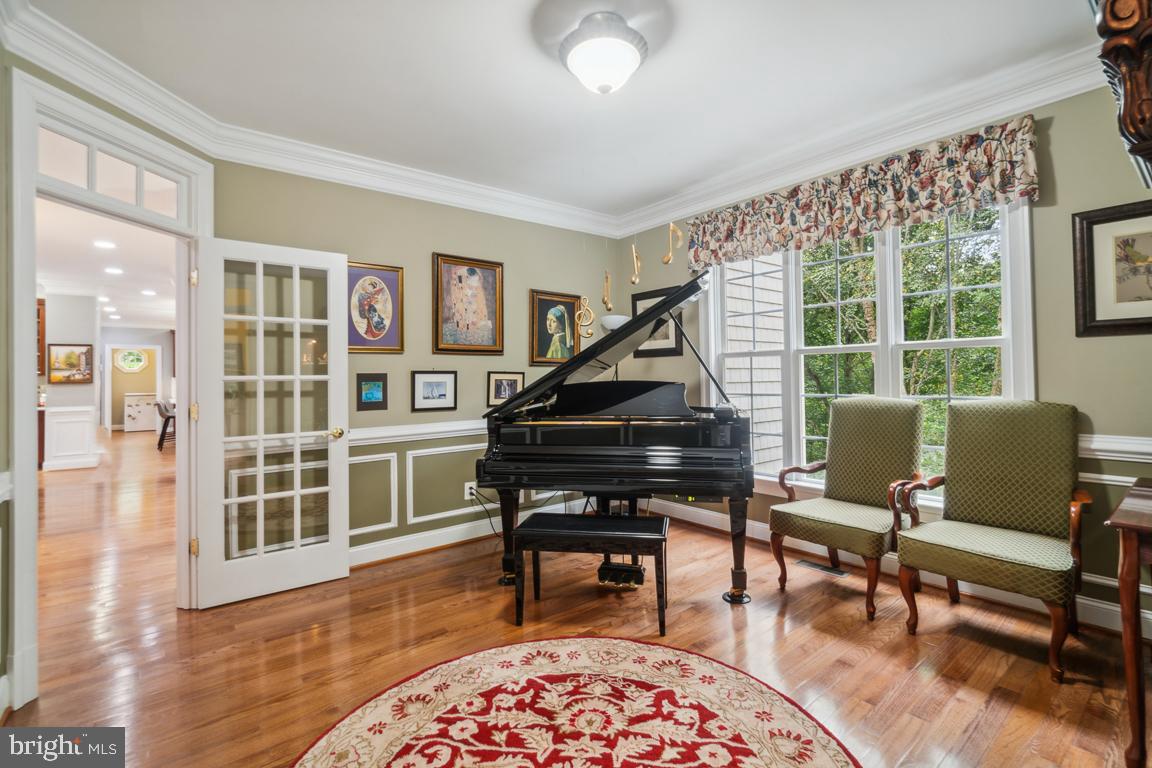 10727 Vale Road Oakton, VA 22124 - Photo 11 of 62 Piano Room