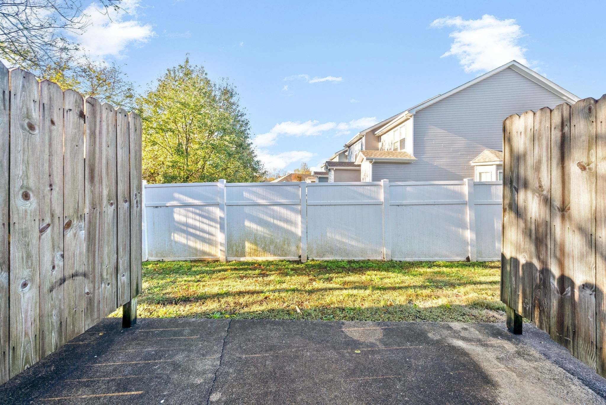 2303 Raleigh Court, Unit 5 Clarksville, TN 37043 - Photo 22 of 24