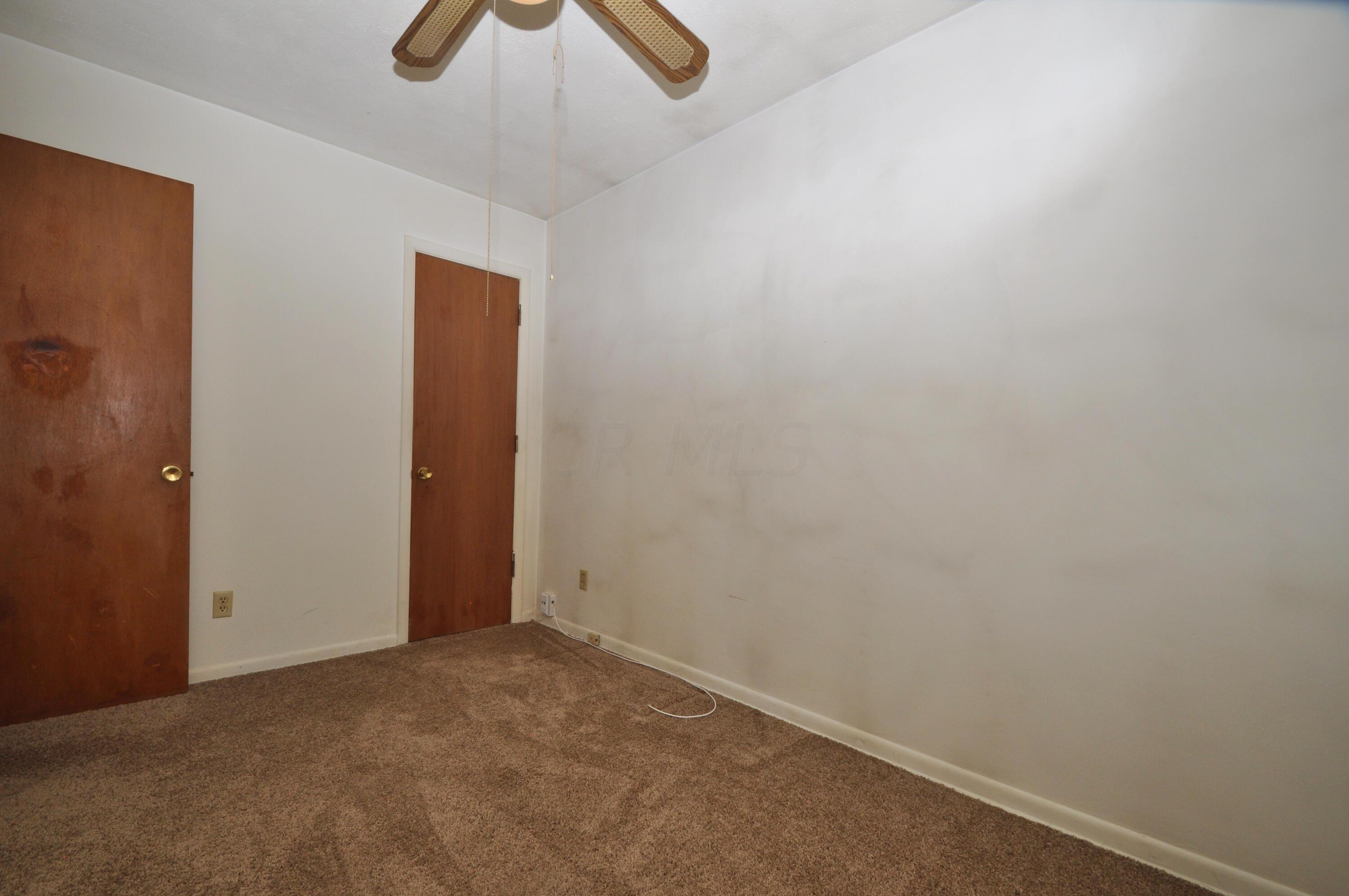 731 Elaine Road Columbus, OH 43213 - Photo 14 of 18 Bedroom Three