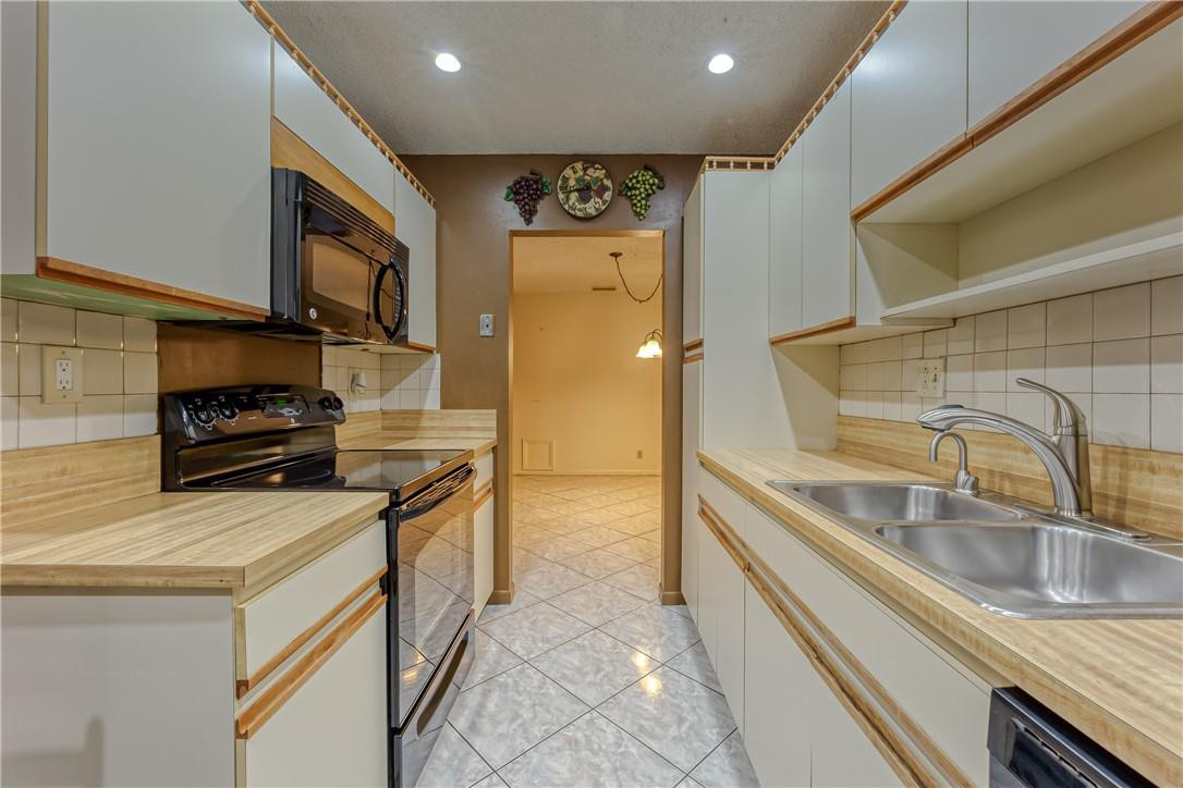 5300 Nesting Way, Unit C Delray Beach, FL 33484 - Photo 23 of 41 Photo 23