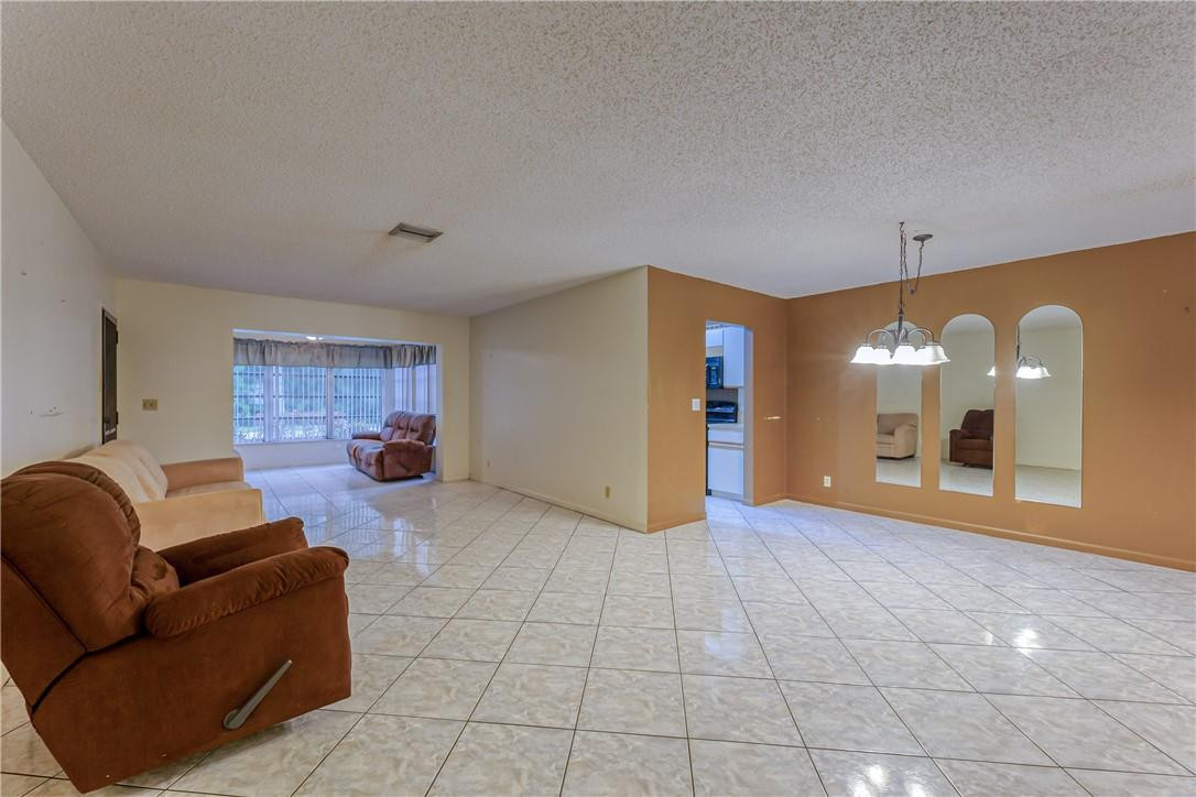 5300 Nesting Way, Unit C Delray Beach, FL 33484 - Photo 8 of 41 Photo 8