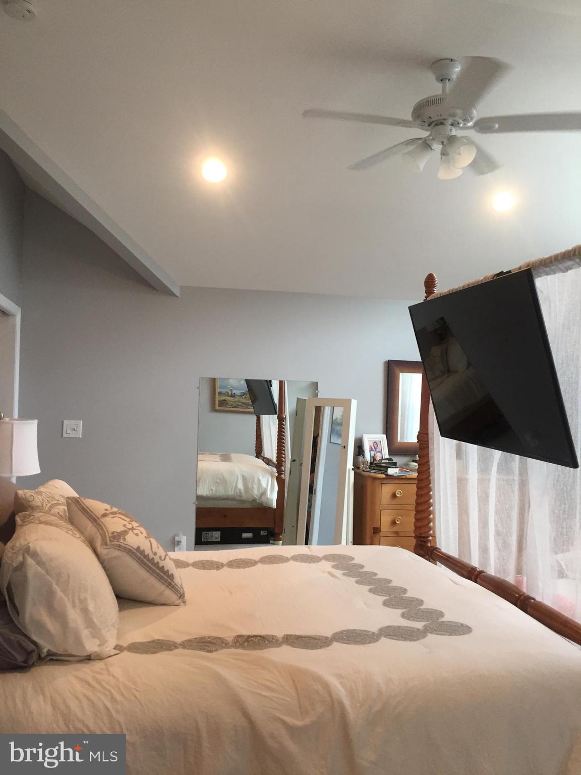 120 Commodore Road Manahawkin, NJ 08050 - Photo 38 of 62 Gallery Image 38