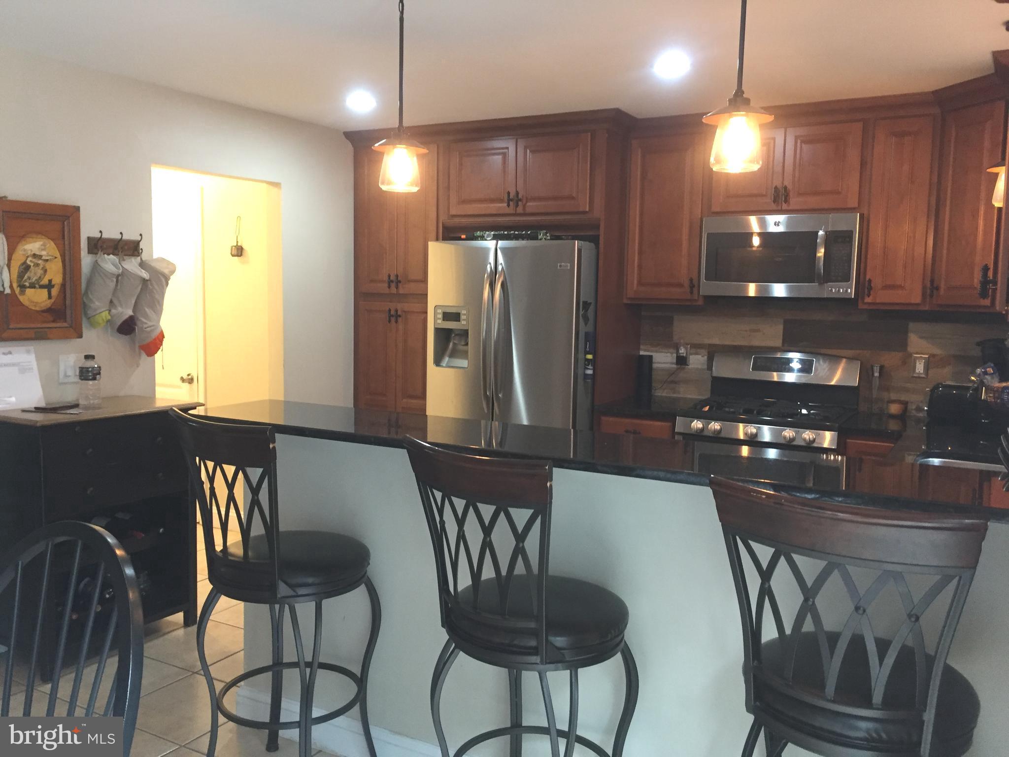 120 Commodore Road Manahawkin, NJ 08050 - Photo 9 of 62 Gallery Image 9