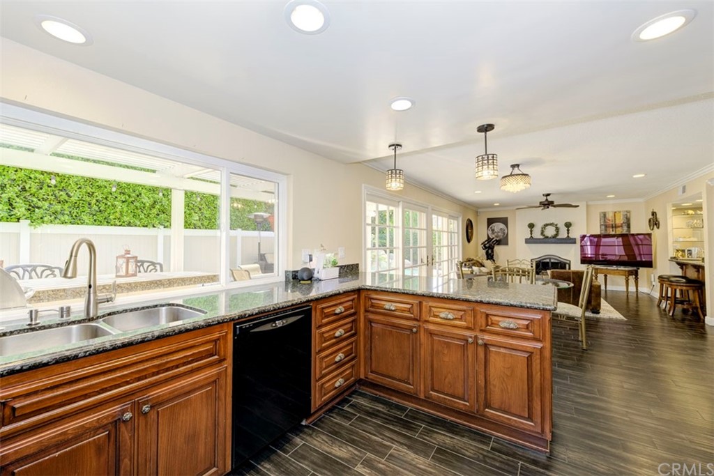 257 North Quail Lane Orange, CA 92869 - Photo 22 of 41